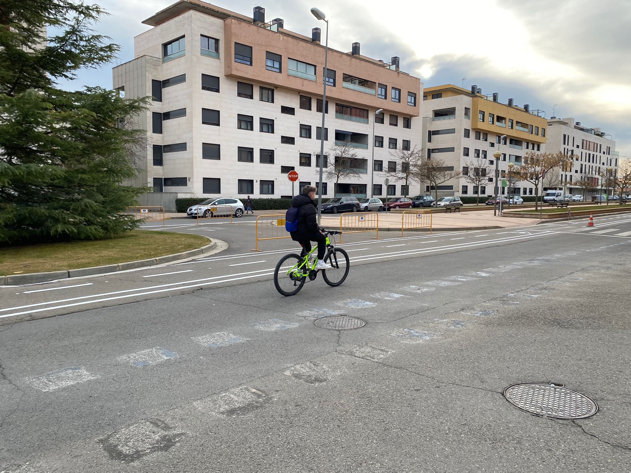 Nueva zona de carril bici en el barrio de Santiago