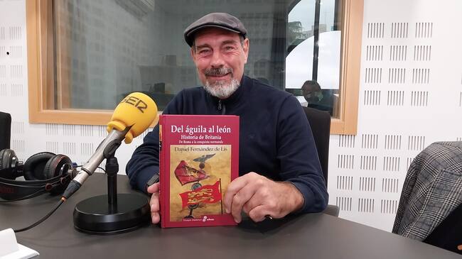 Daniel Fernández de Lis, autor de 'Del águila al león'