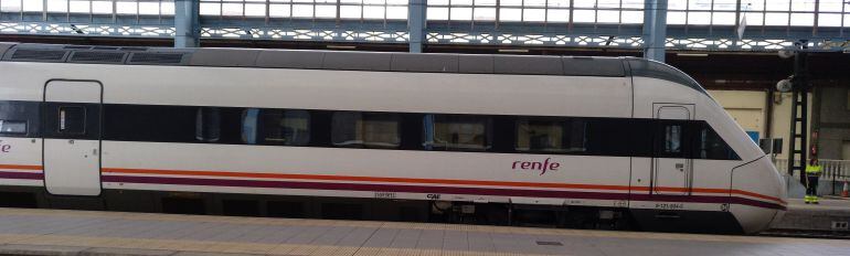 Tren en la estación