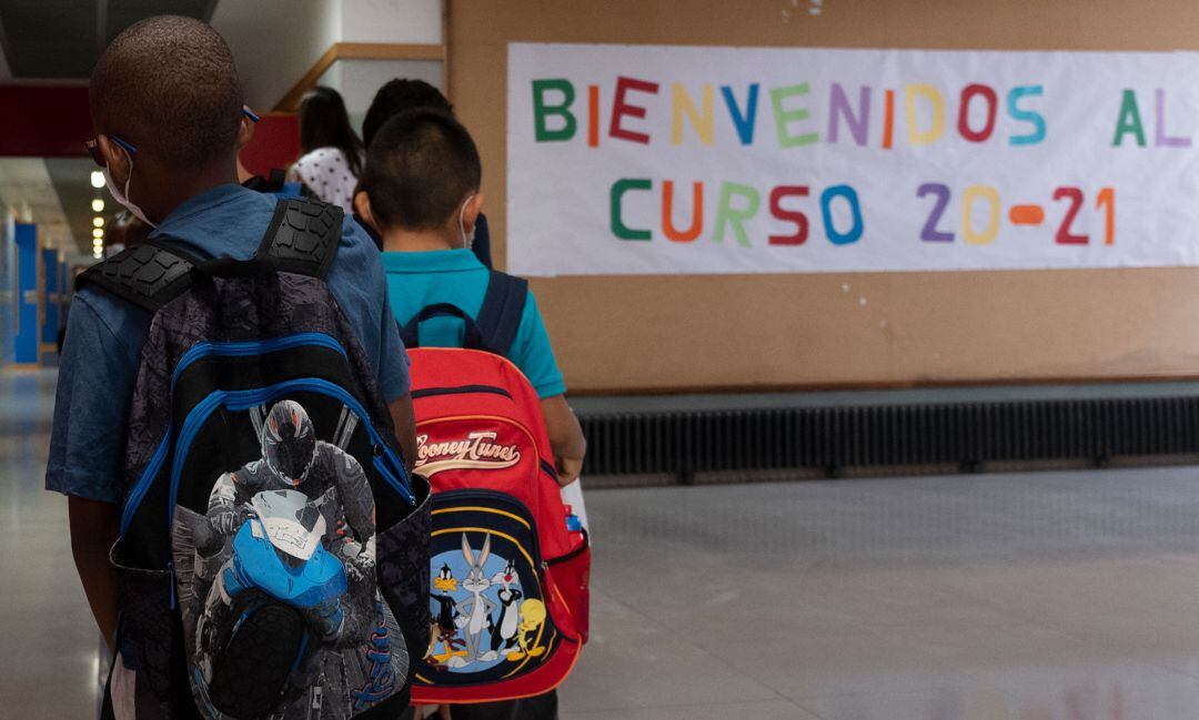 Los niños cuentan cómo están viviendo la vuelta al colegio.
