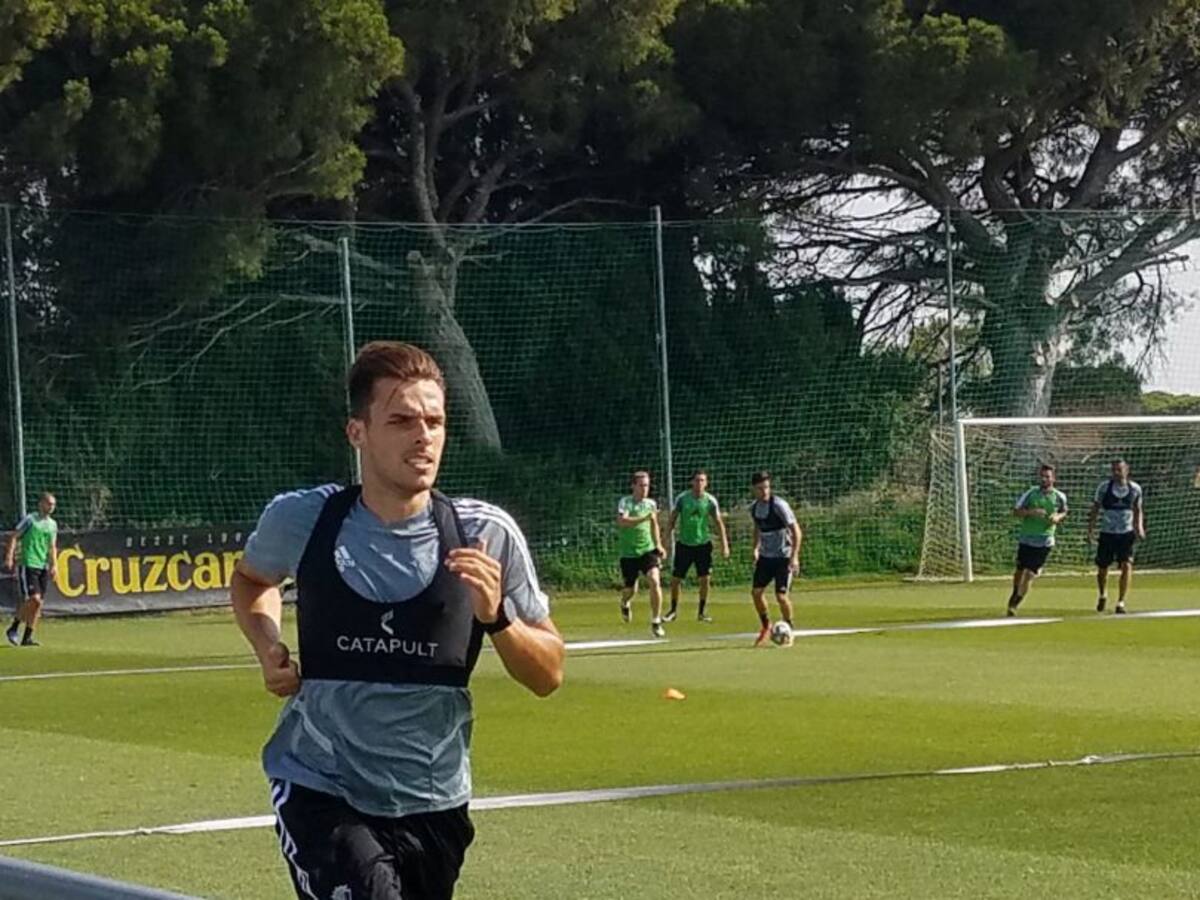 El Cádiz no fichará un lateral zurdo mientras Brian siga en el club