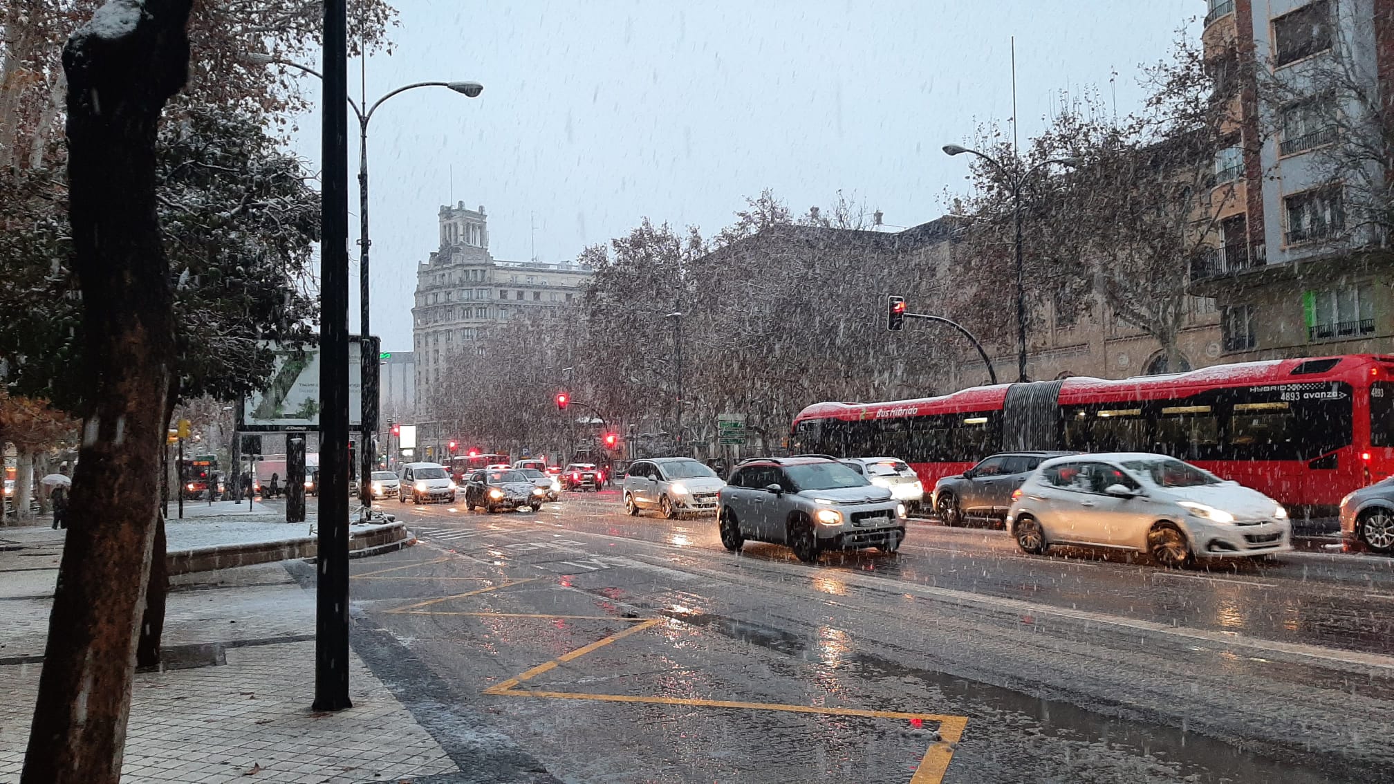 Este lunes comienzan las obras de asfaltado en seis calles de Zaragoza