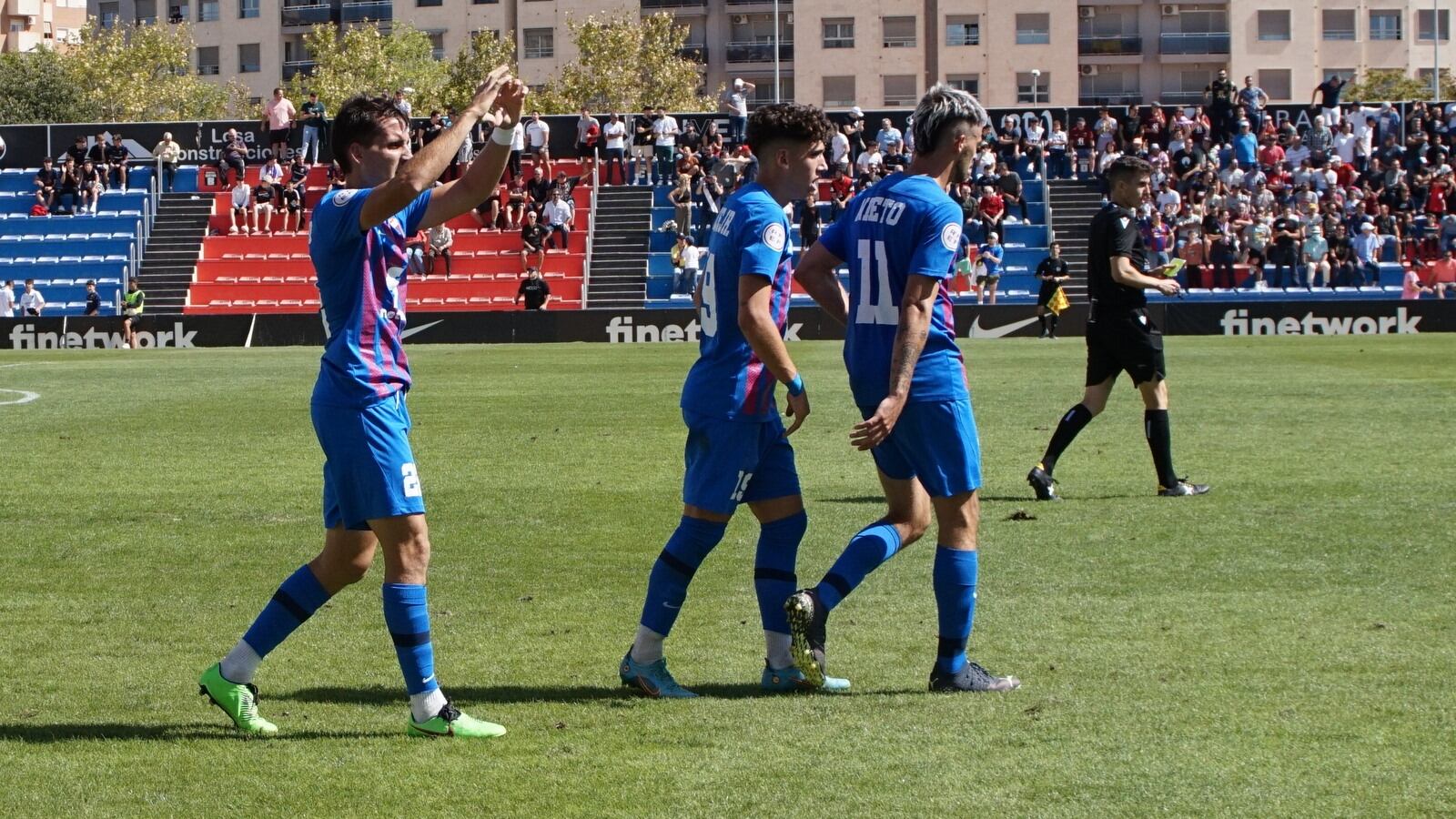 El Eldense quiere mantener su contacto con la cabeza de la clasificación