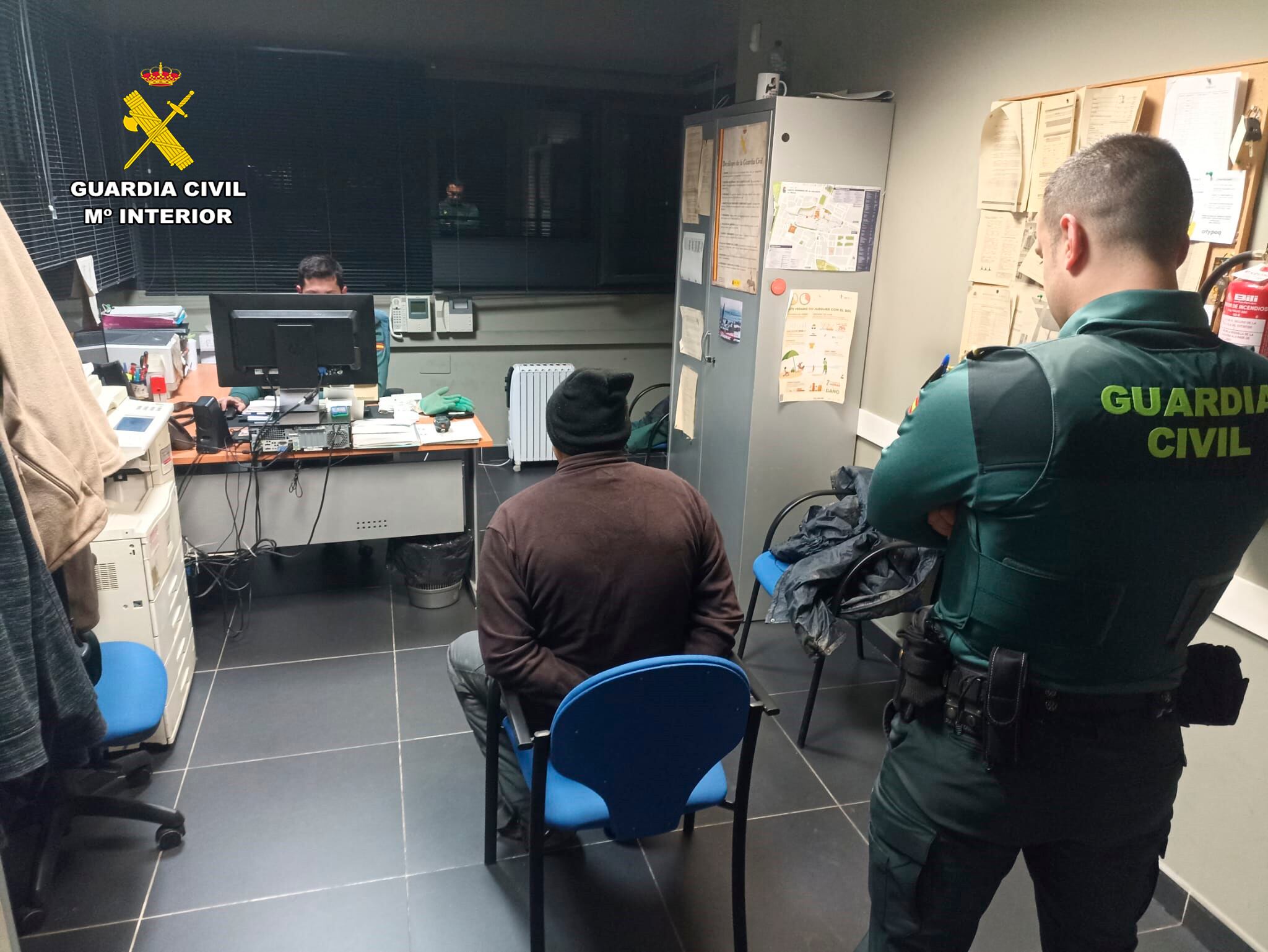 Tres detenidos tras robar en un chalet de Cirueña y darse a la fuga en un BMW