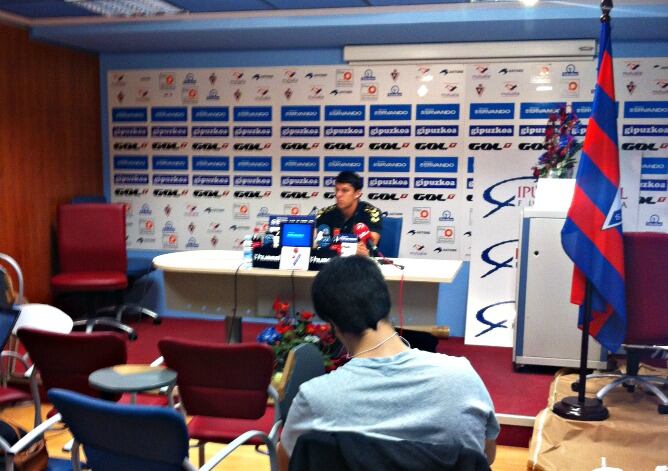 Ander Capa durante un momento de su comparecencia este mediodía.