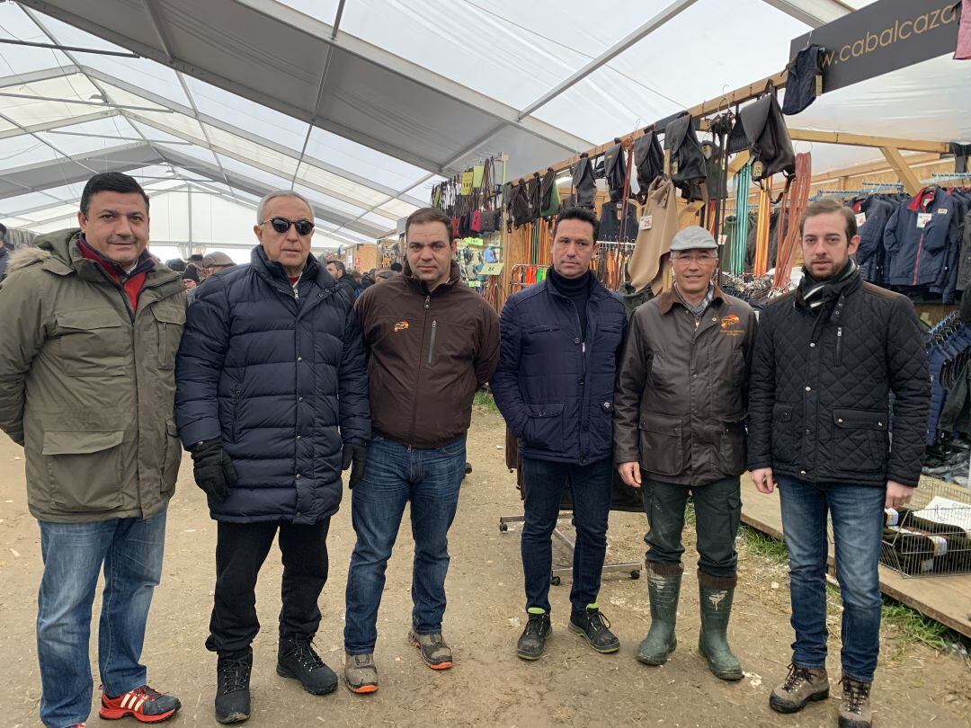 El presidente del Comité Olímpico Español disfruto de una jornada de galgos