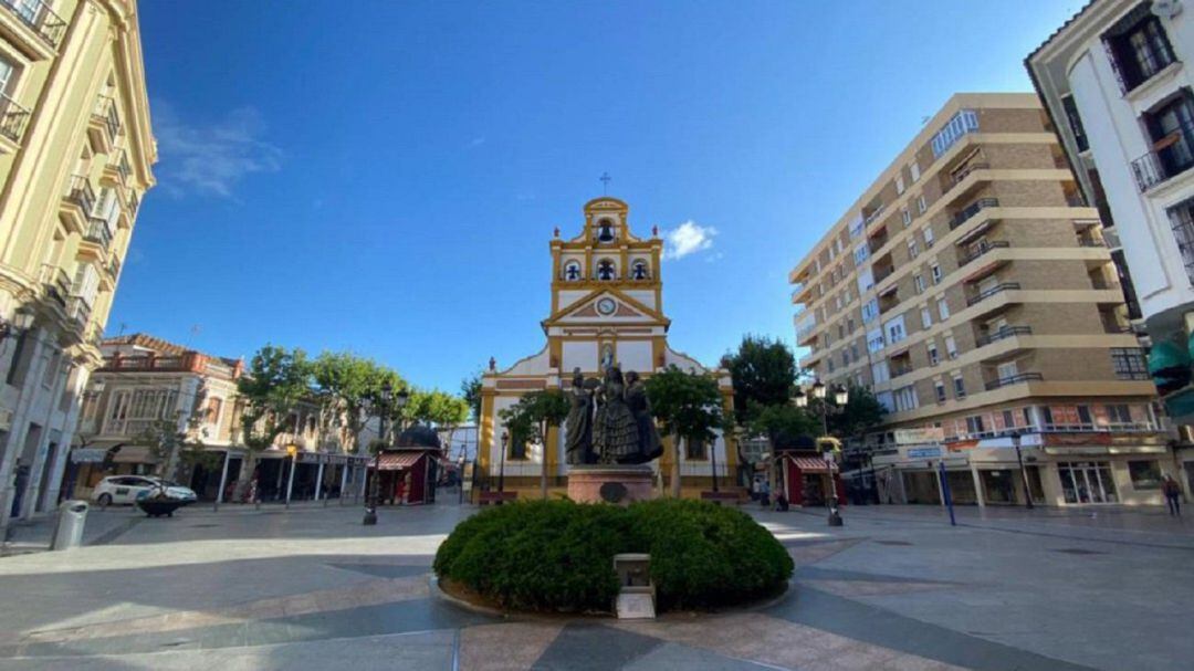 Plaza de la Iglesia de La Línea.