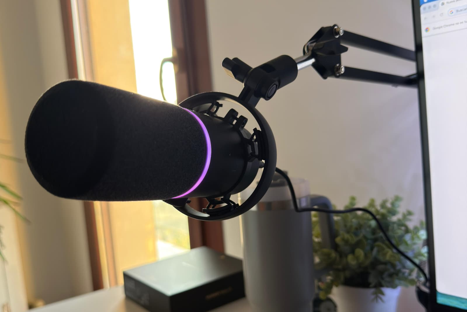 Así es el Boya CastMic S60B.