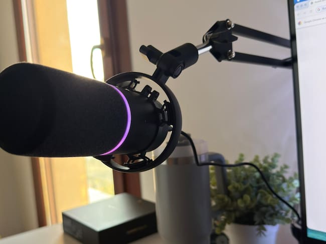 Así es el Boya CastMic S60B.