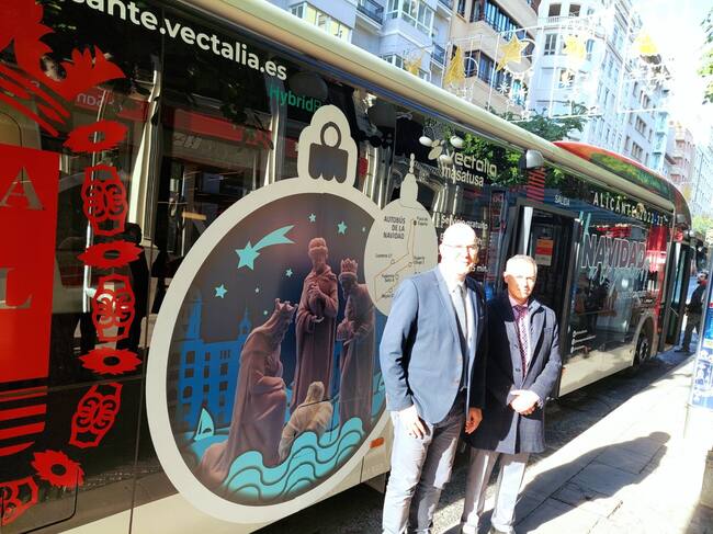 Presentación del autobús de la Navidad en Alicante