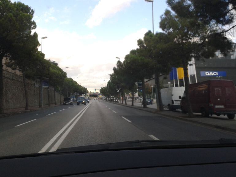 L'ajuntament d'Esplugues de Llobregat vol tenir la titularitat d'aquest tram de comarcal per poder-hi fer canvis