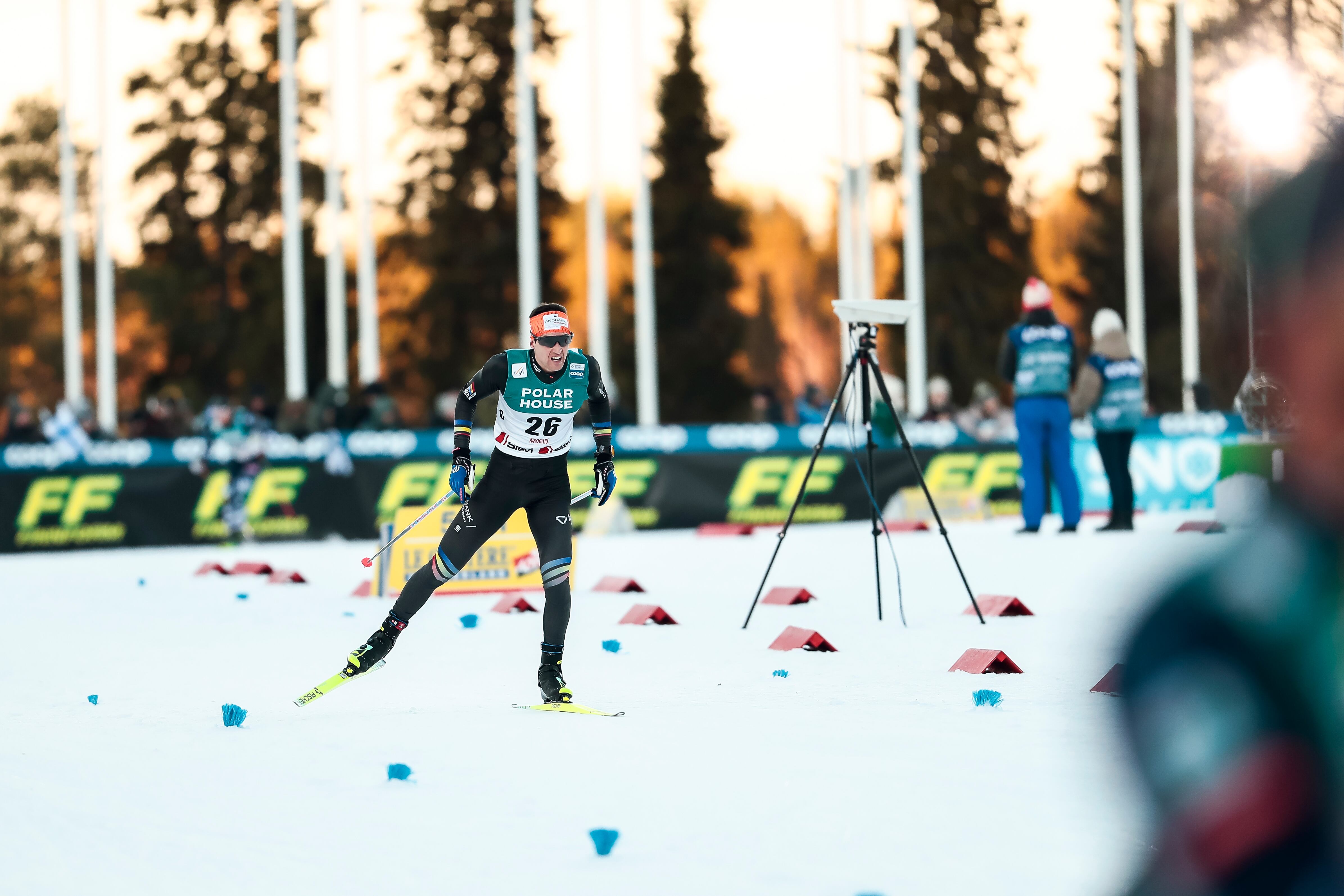Irineu Esteve als 20km mass start skating de Ruka