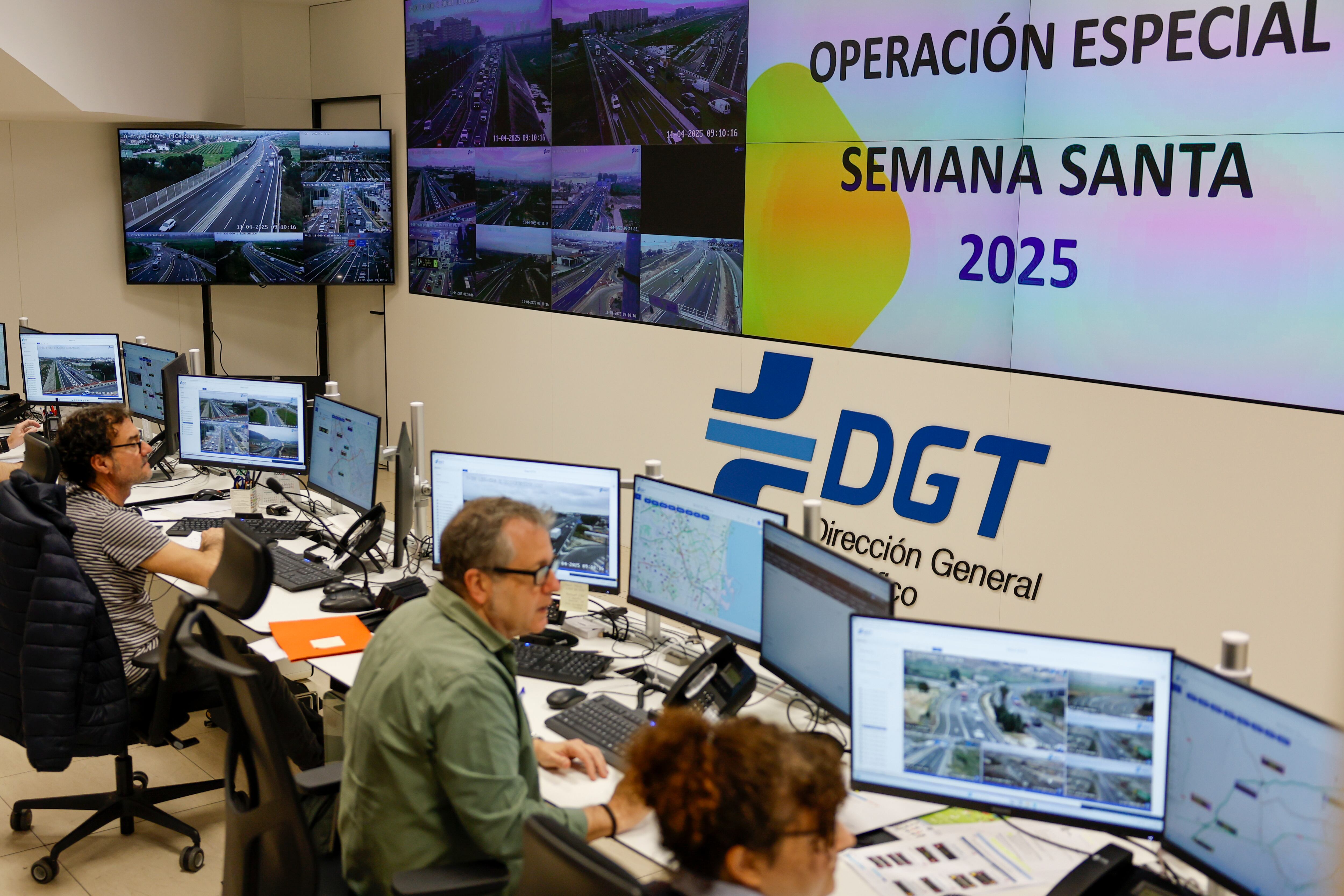 Vista general del Centro de Gestión de Tráfico. EFE/Ana Escobar