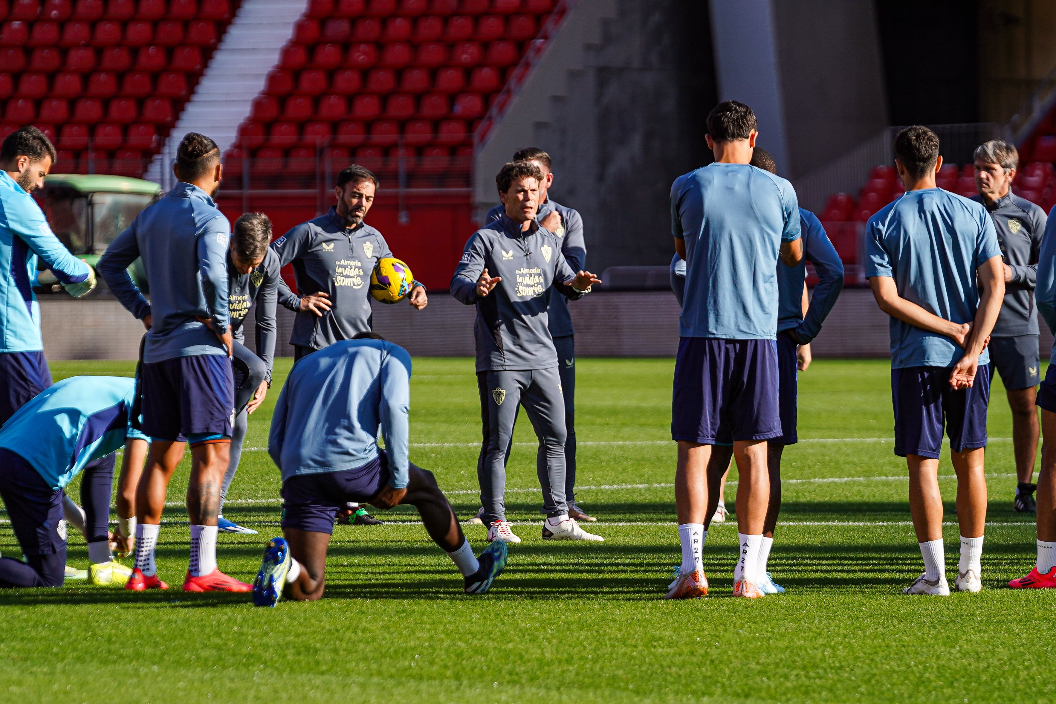 Los rojiblancos van a Málaga con ganas de vencer y recuperar la segunda posición.