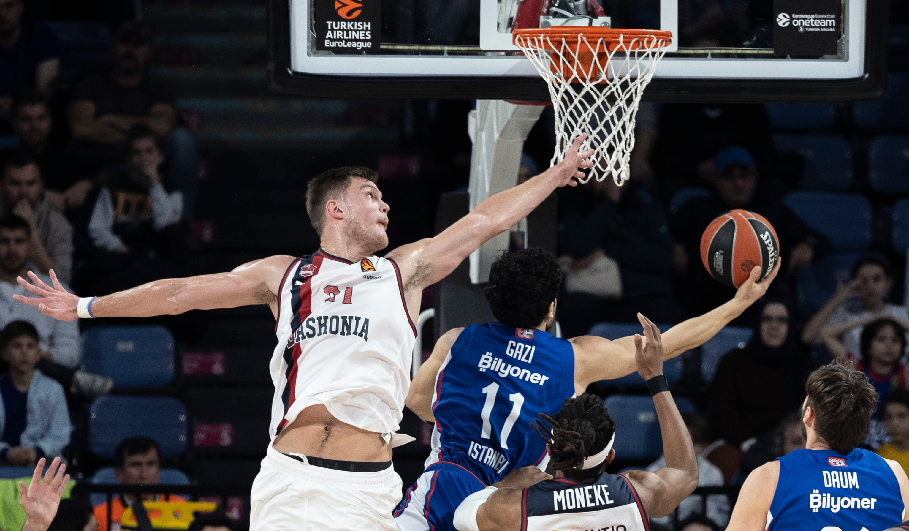 Victoria del Baskonia en Estambul.