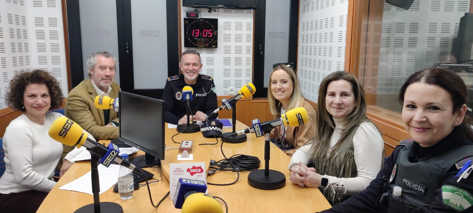 Invitados al programa especial sobre el acoso escolar y el ciberacoso. Hoy por Hoy Córdoba