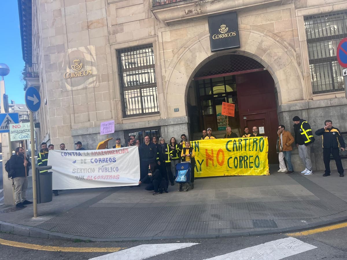 Torrelavega, laboratorio de Correos: carteros en huelga contra un sistema “impuesto y sin explicación”