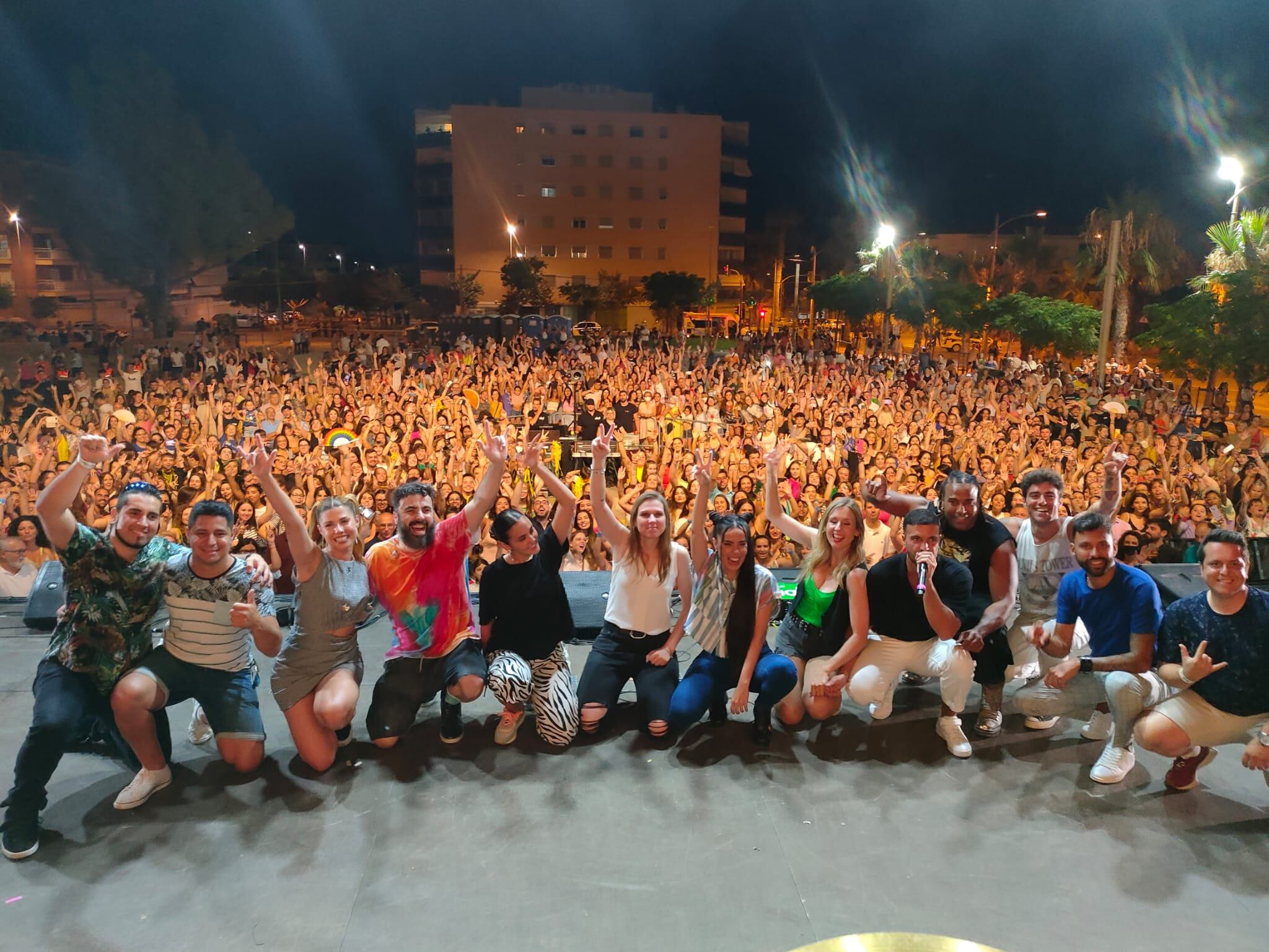 Foto de los artistas que actuaron en San Vicente el 7 de julio de 2022