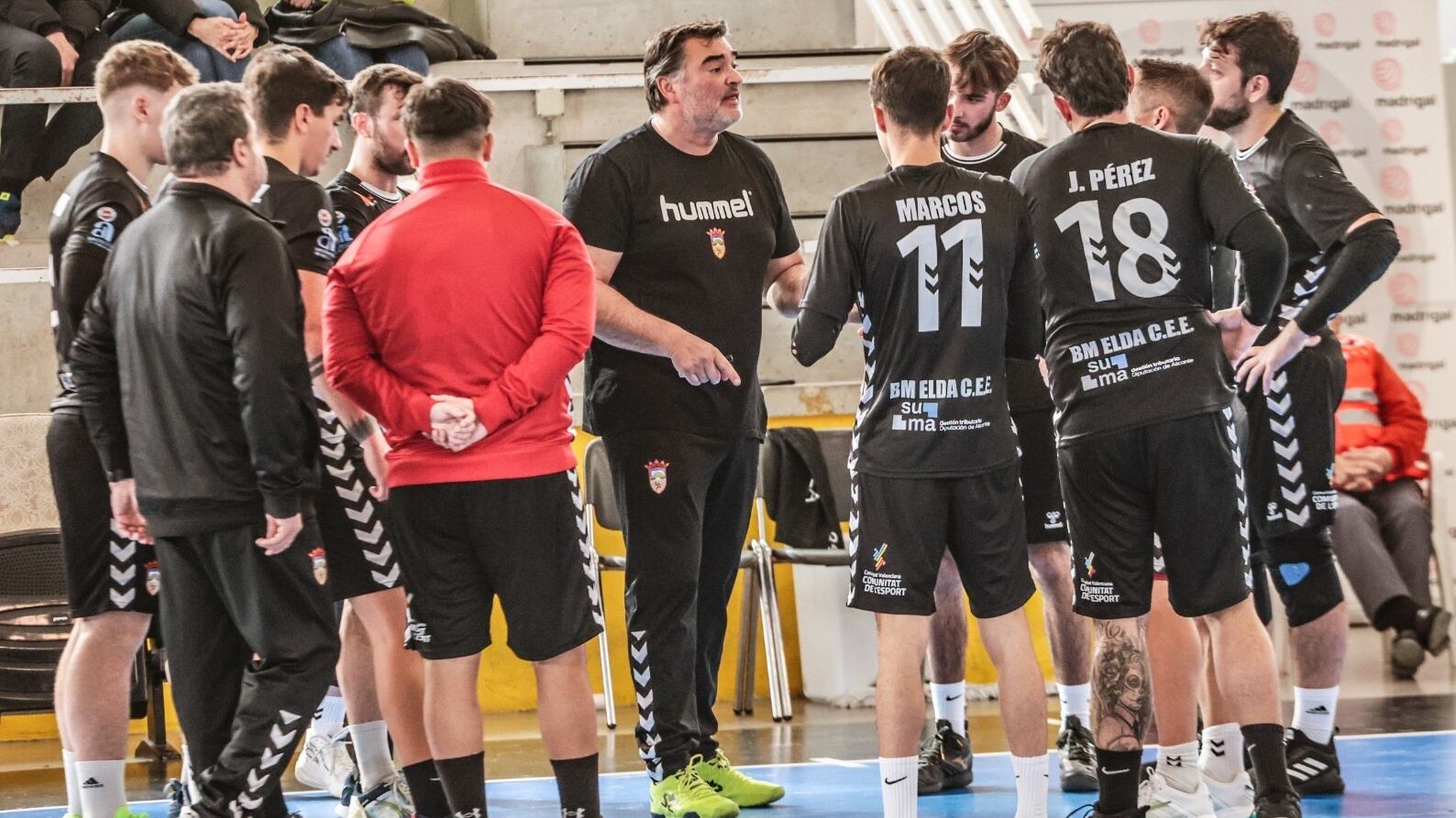 El Elda - C.E.E. volvió a ganar tras dos derrotas consecutivas