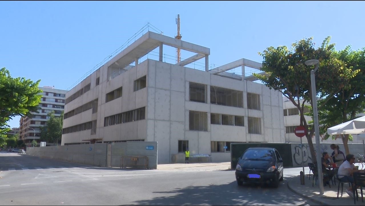 Imagen de las obras del futuro centro sociosanitario de Roís de Corella.