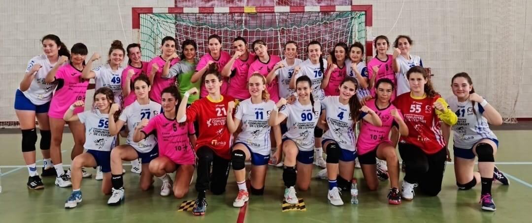 Las jóvenes jugadoras del Elda Prestigio han vivido una experiencia inolvidable