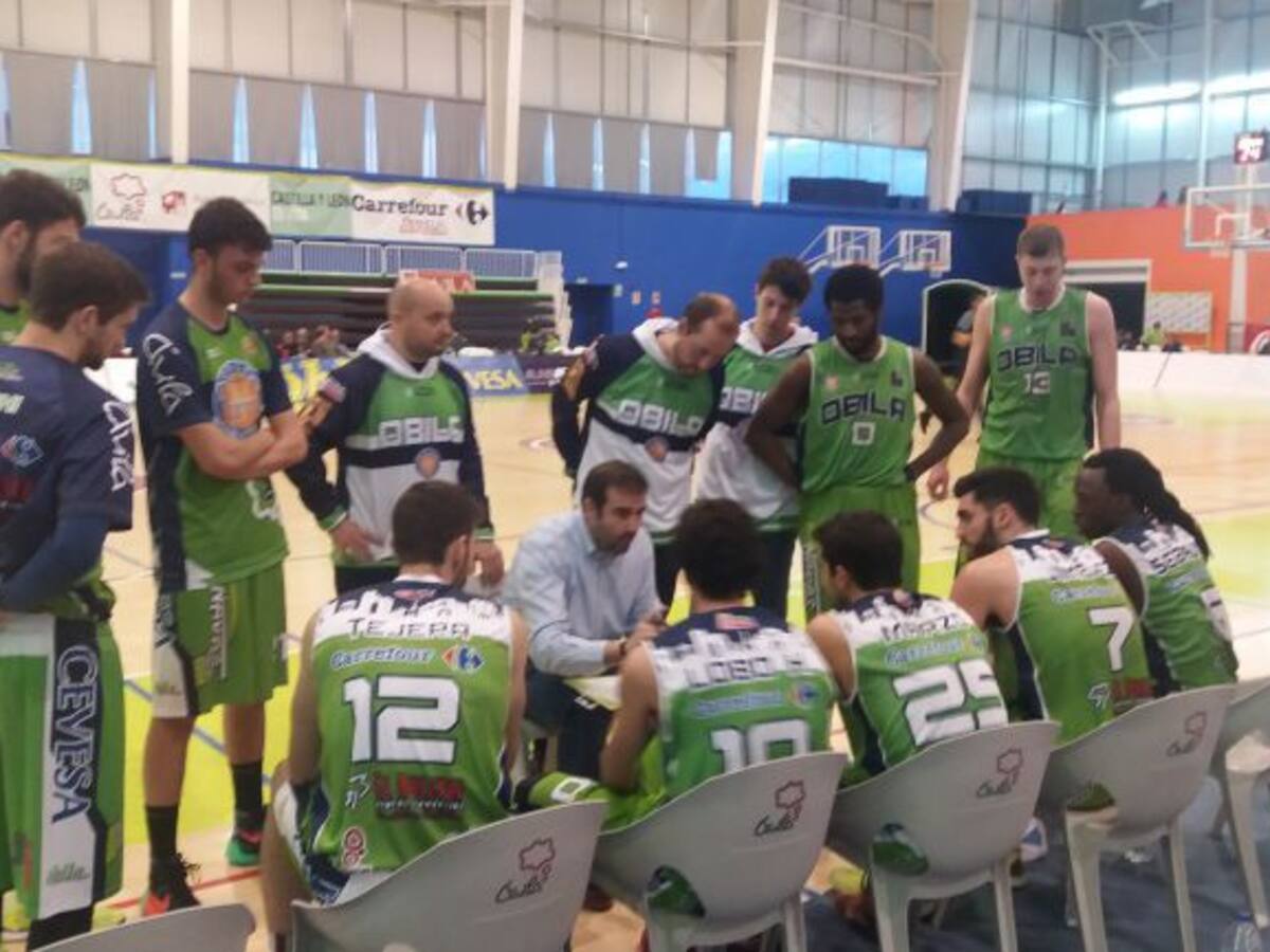 David Mangas: el mago de los banquillos