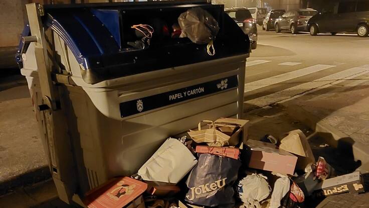 El grupo socialista critica la falta de previsión en la recogida de cartón