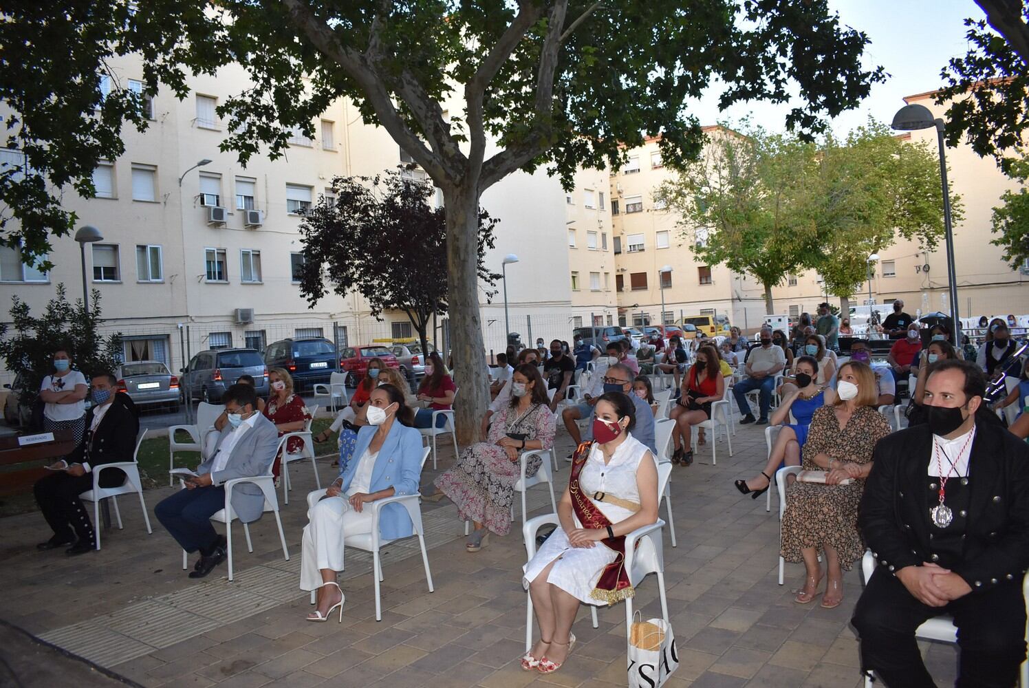 Inauguración de las fiestas del barrio de Los Ángeles 2021 junto a la alcaldesa de Ciudad Real.