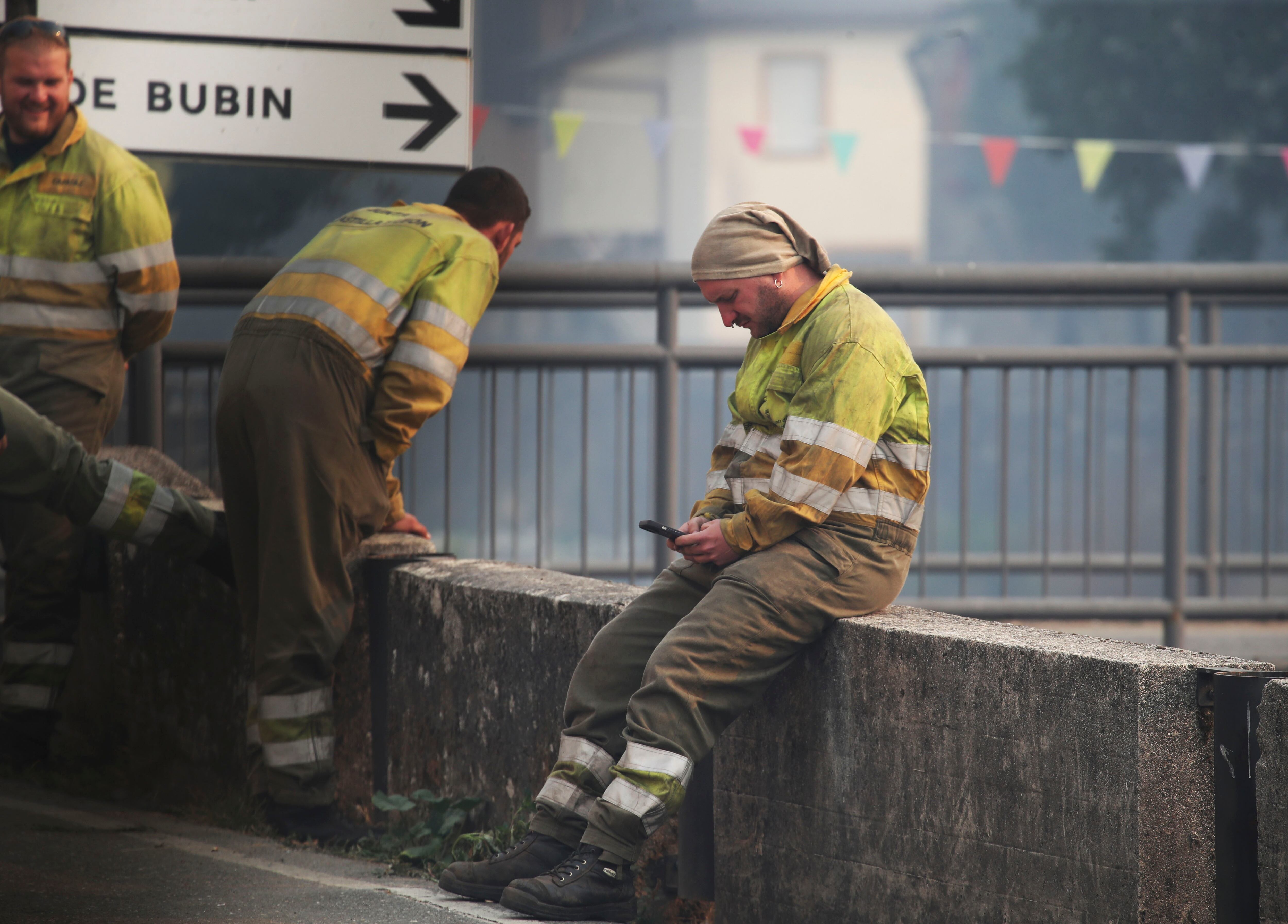 Medios en el incendio Fasgar-Colinas-Igüeña EFE/Ana F. Barredo