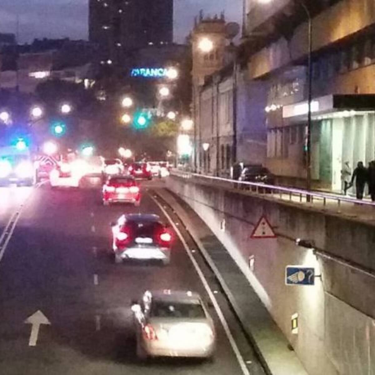 El Concello ve inviable abrir La Marina en caso de atasco al ser zona peatonal