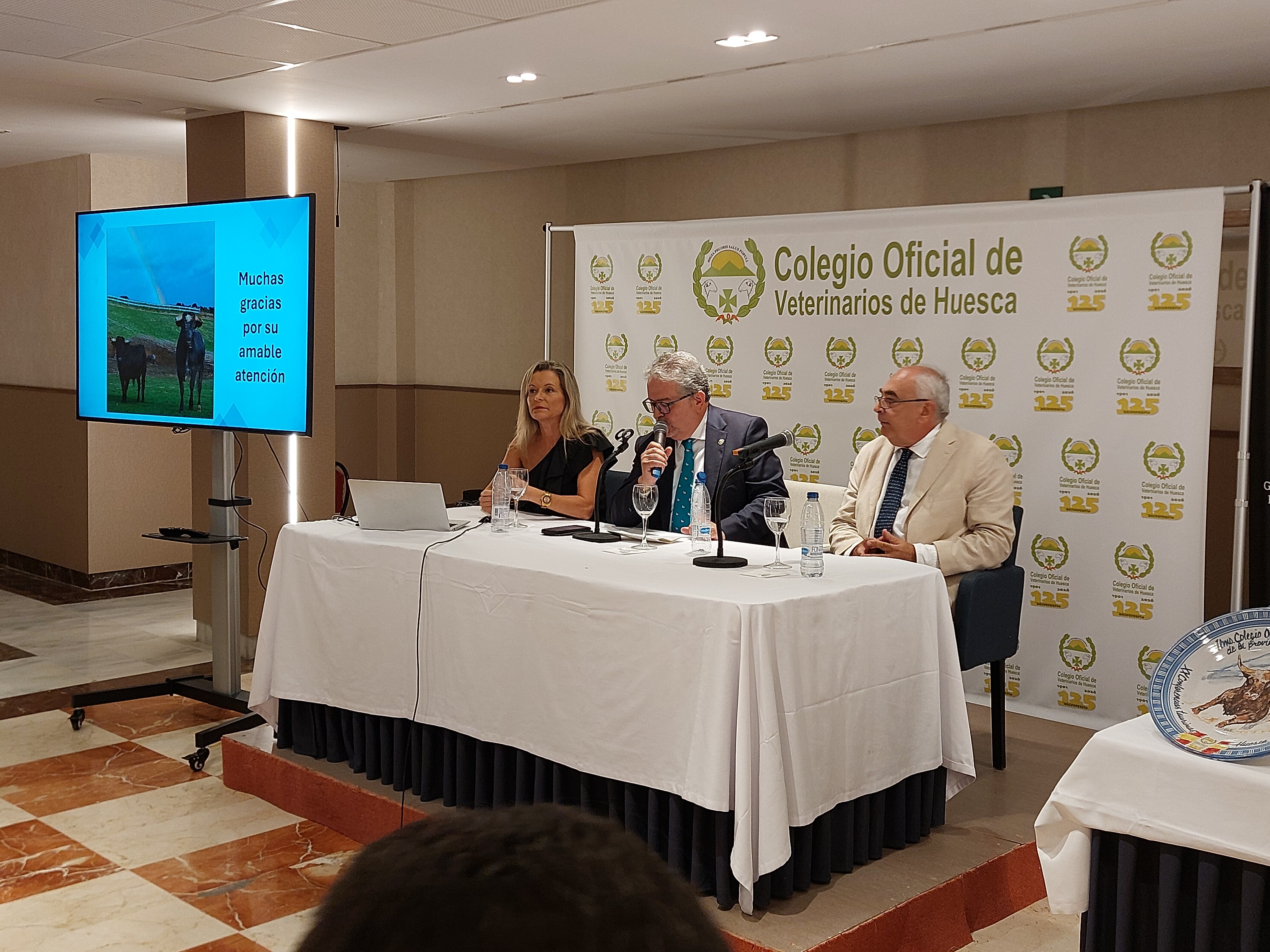 Conferencias taurinas celebradas en Huesca por el Colegio de Veterinarios