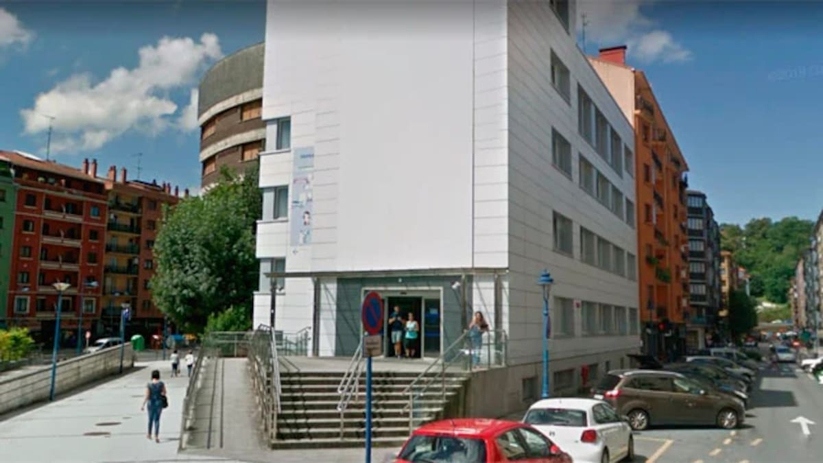 "Pones tu confianza en Osakidetza y acabas decepcionada"