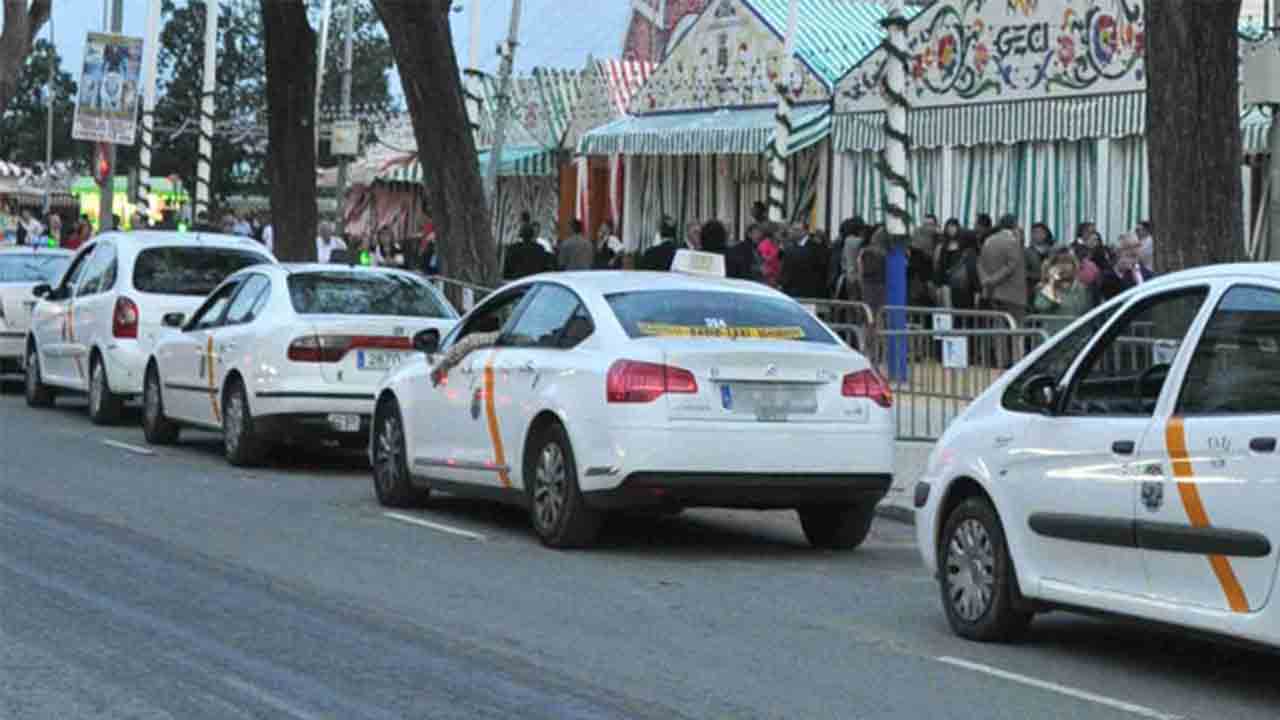 Parada de taxis en la Feria de Abril