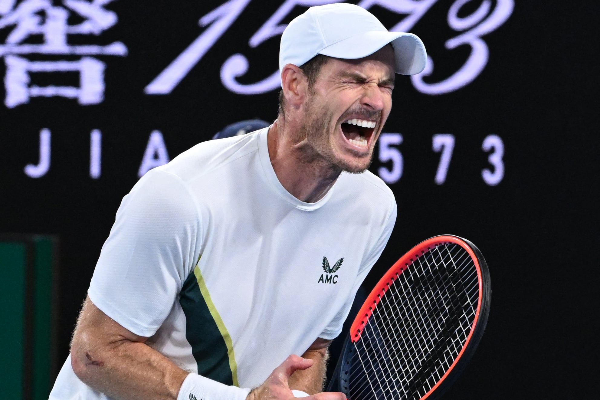 Andy Murray gana en una épica remontada a Kokkinakis durante el Open de  Australia. (Photo by WILLIAM WEST/AFP via Getty Images)