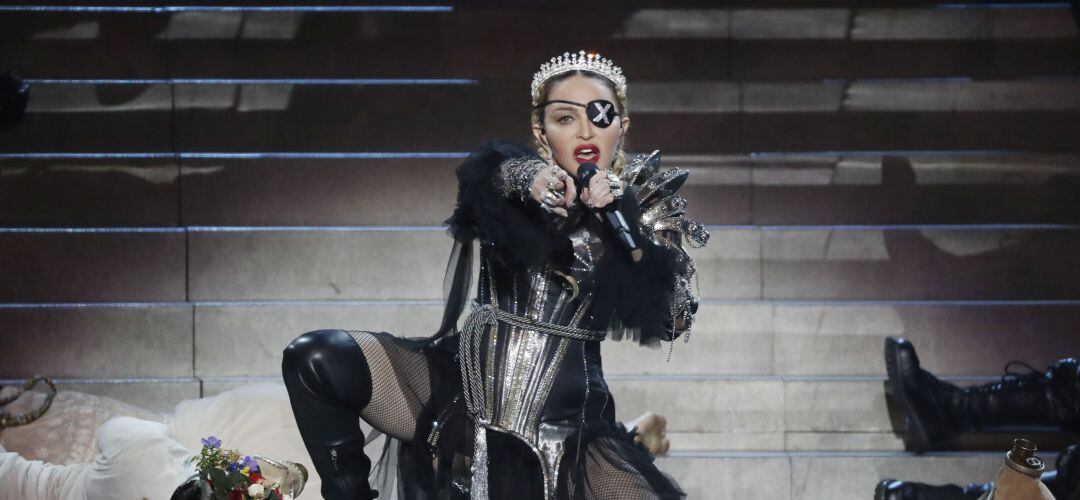 Madonna regresa a las tiendas de discos tras la polémica actuación en Eurovisión