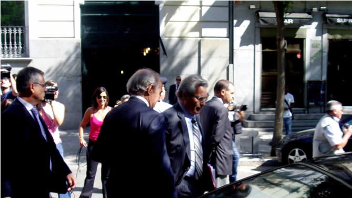 El Supremo recibe las peticiones de pruebas en el proceso abierto contra Garzón