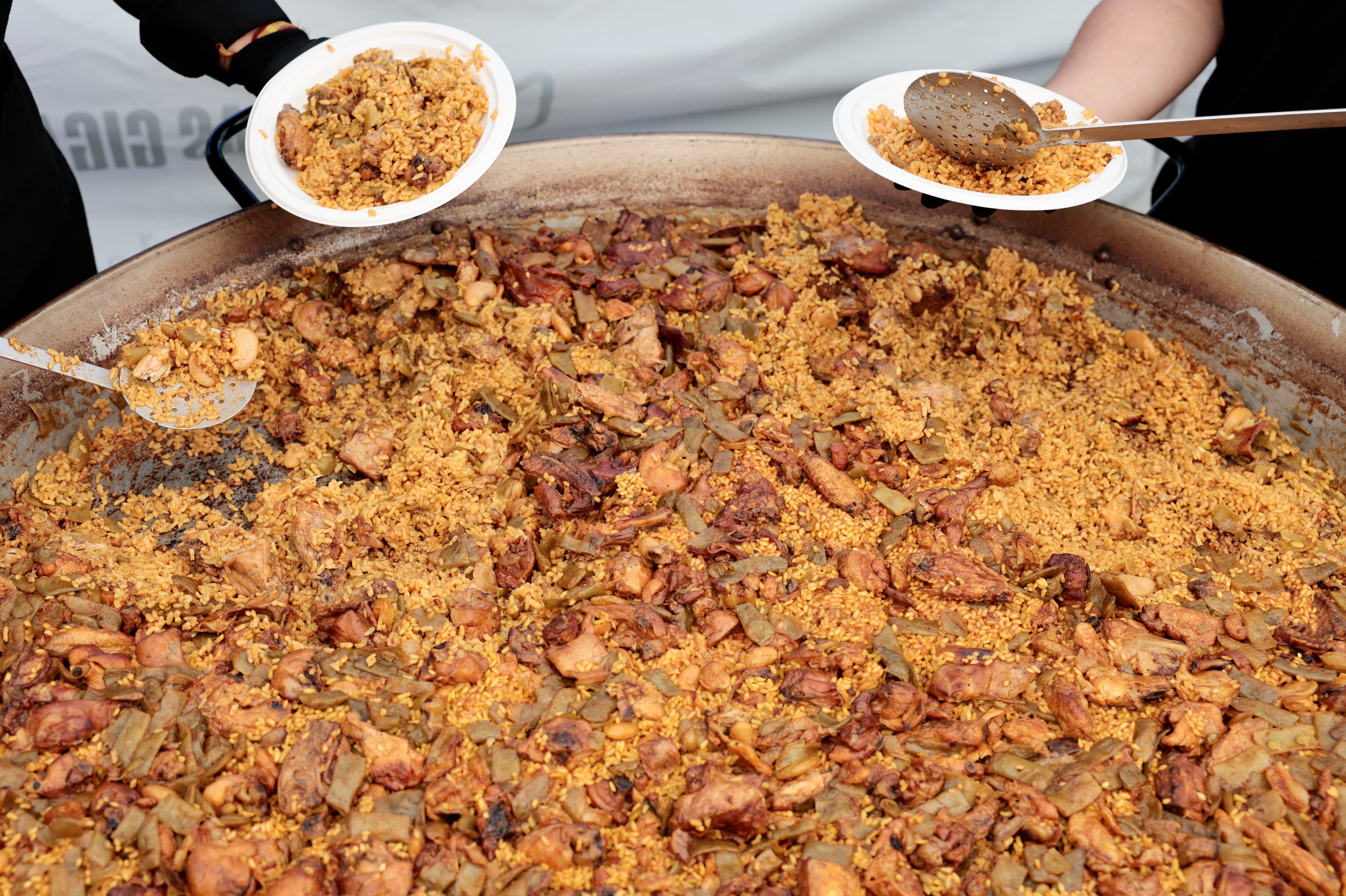 Detalle de una paella durante la final del World Paella Day Cup