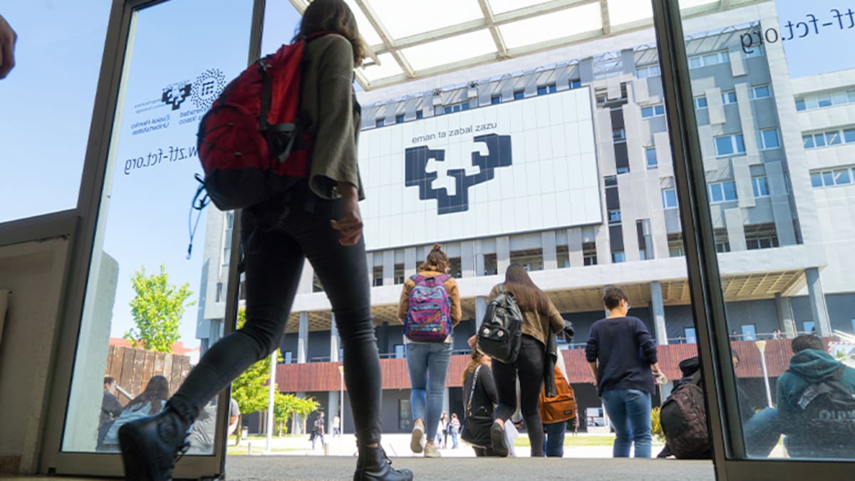 La UPV/EHU abre el lunes el periodo de matrícula para las 20.638 preinscripciones del próximo curso