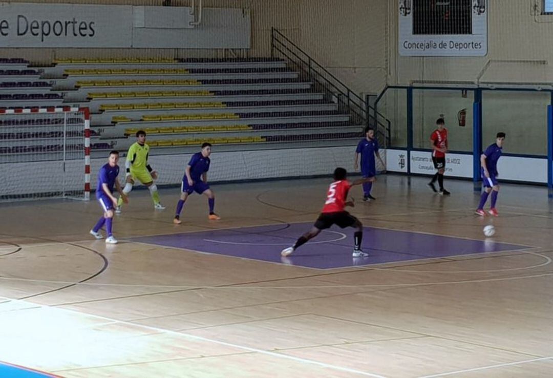 El Nueva Elda suma tres puntos de oro en Torrejón de Ardoz