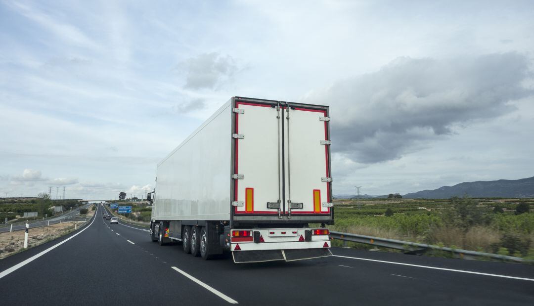 Froet reclama la apertura de restaurantes de carretera que sirvan para prestar un servicio mínimo, que permita a los conductores profesionales seguir su ruta con una atención digna y con acceso a una alimentación saludable 