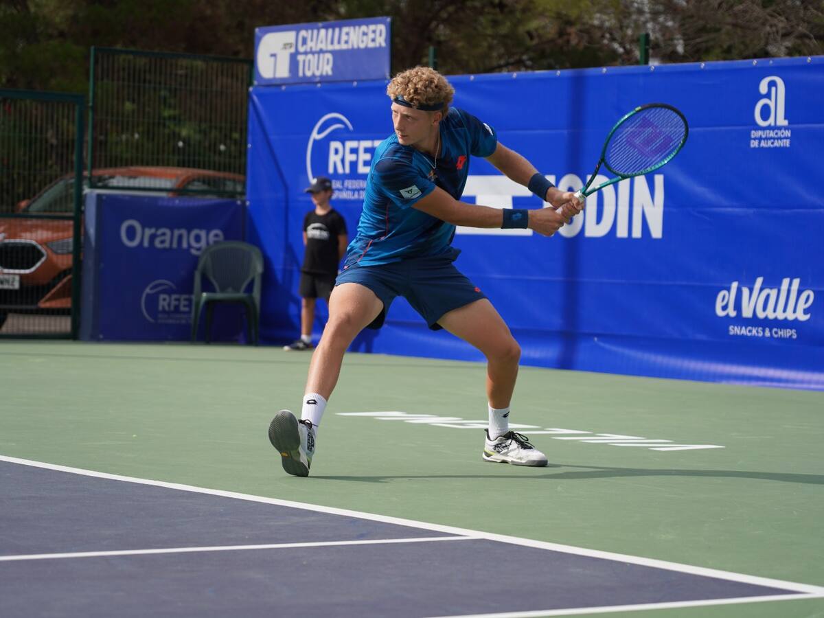 Martin Landaluce remonta y ya está en octavos. Jordar cae ante Justin Engel en su debut profesional