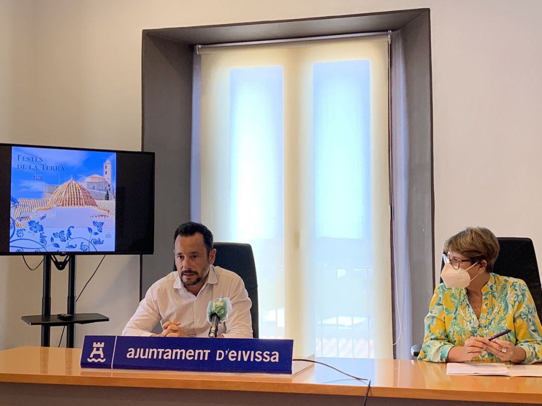 Presentación del programa en el Ayuntamiento de Ibiza