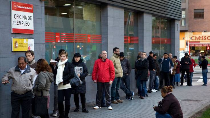 Ángeles: "Estoy en el mismo punto de partida laboral que mis hijos"