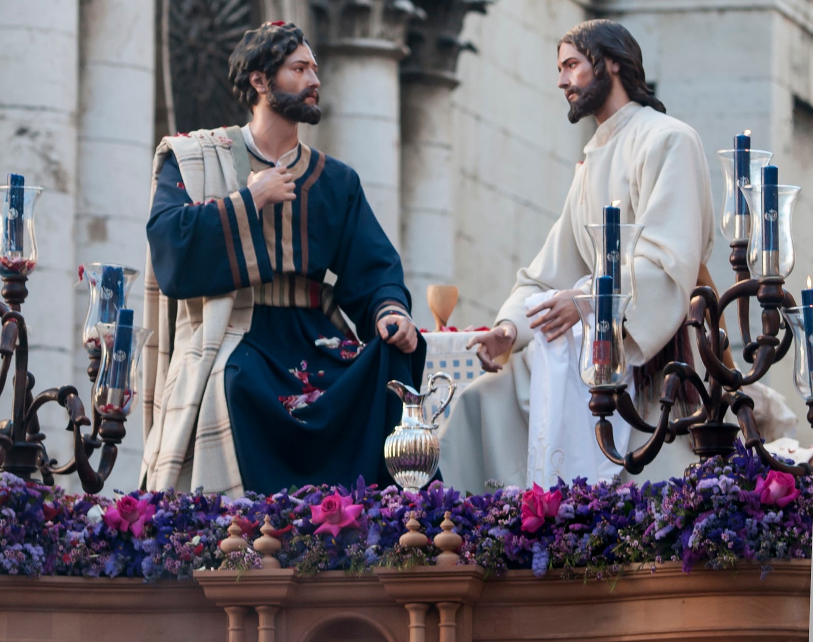 Estación de penitencia del Divino Maestro de Jaén, que procesiona los Martes Santos