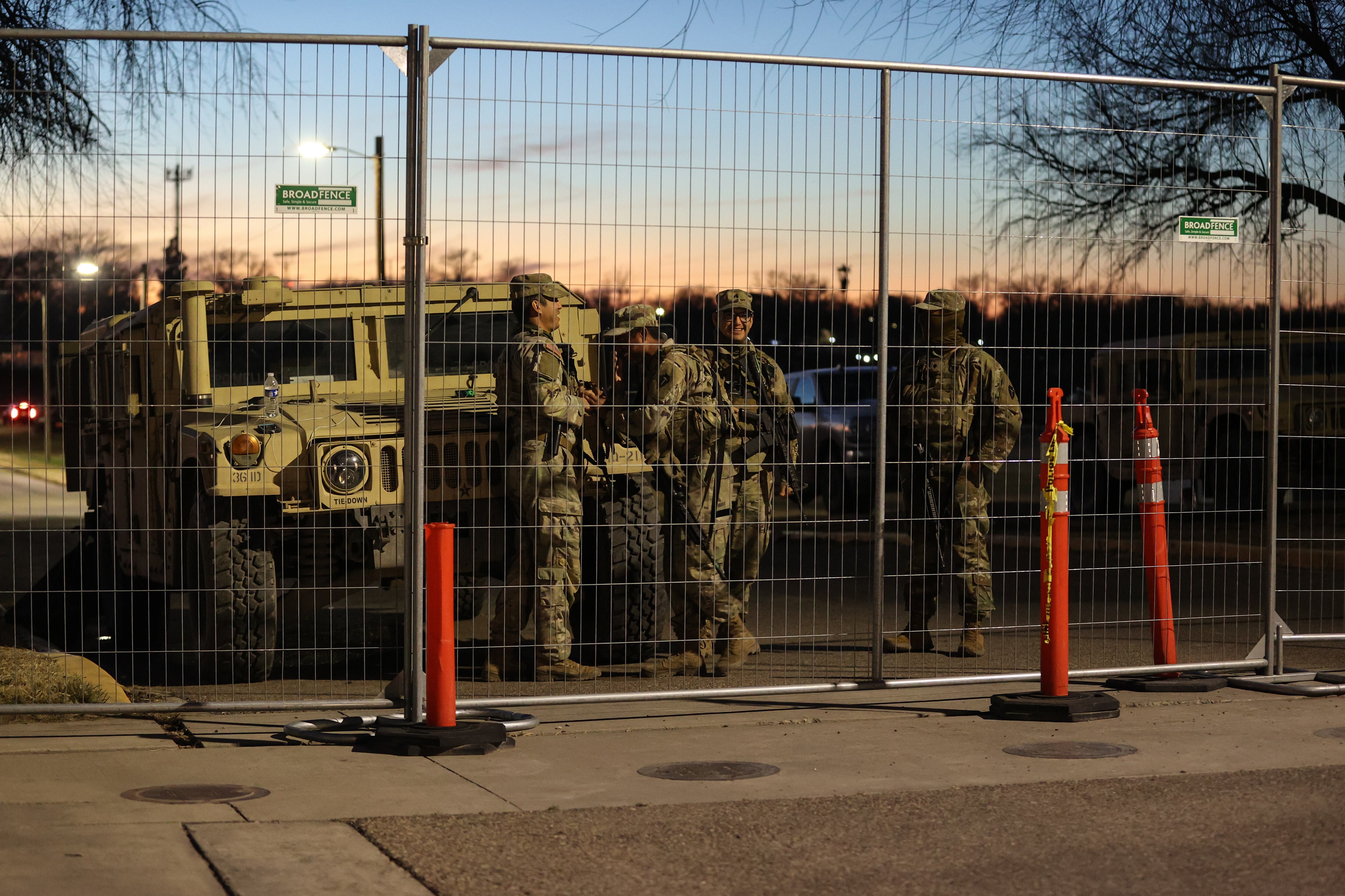 Militares estadounidenses en una base de Irán.