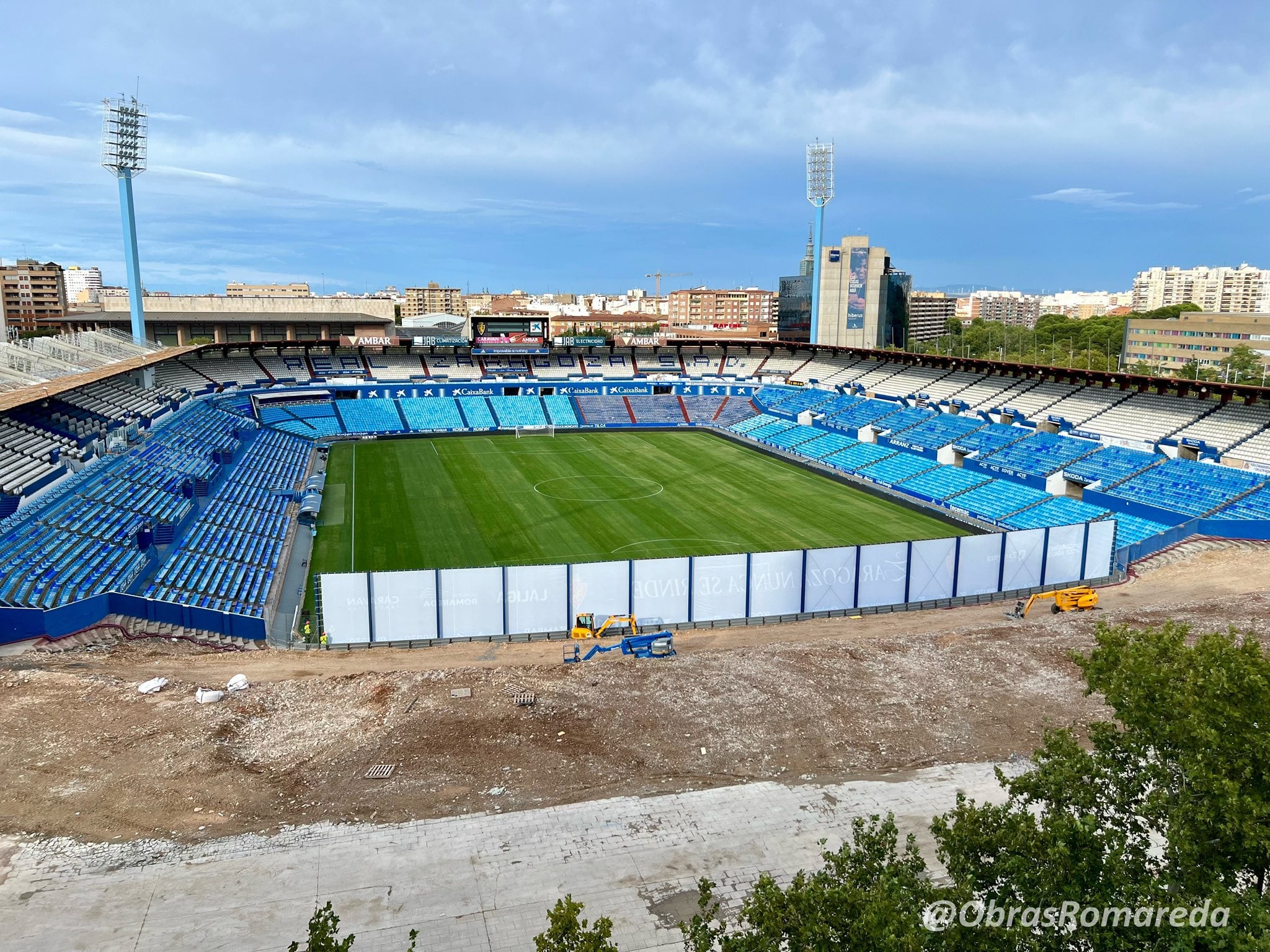 La Romareda coge el tren del Mundial con una gran remodelación.