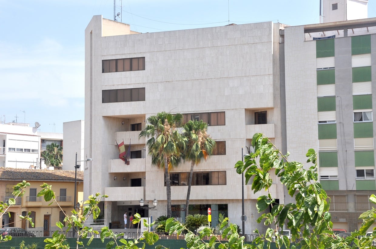 El edificio del Ayuntamiento de Paiporta en una imagen de archivo.