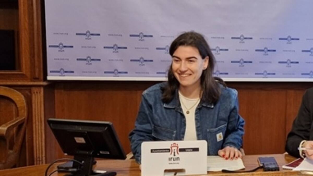 Entrevista a Nuria Alzaga