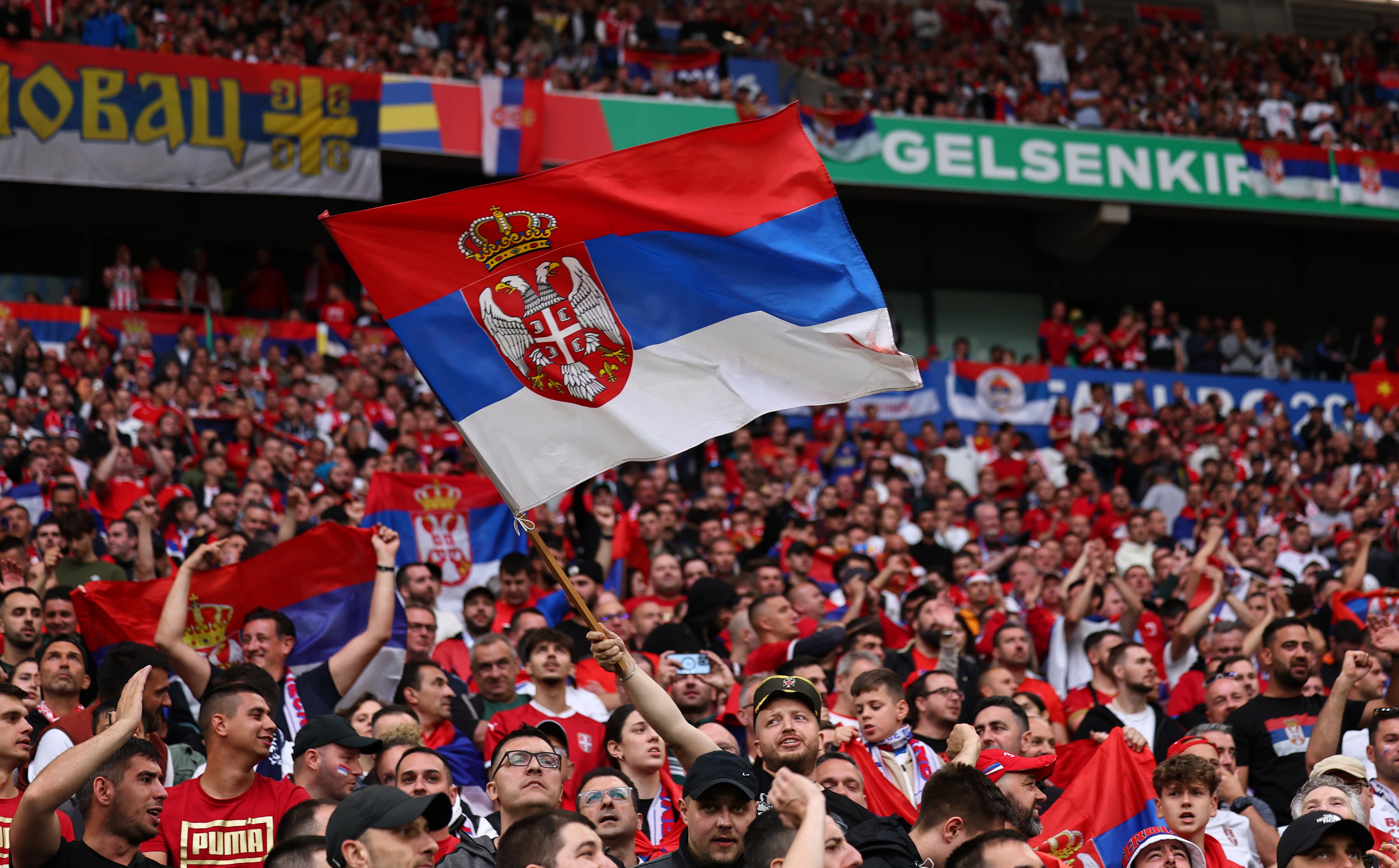 Afición serbia en la Euro 2024