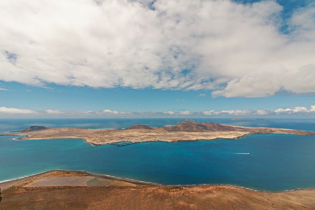 Vista de La Graciosa desde Lanzarote.